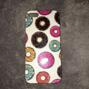 iPhone 5s, SE case